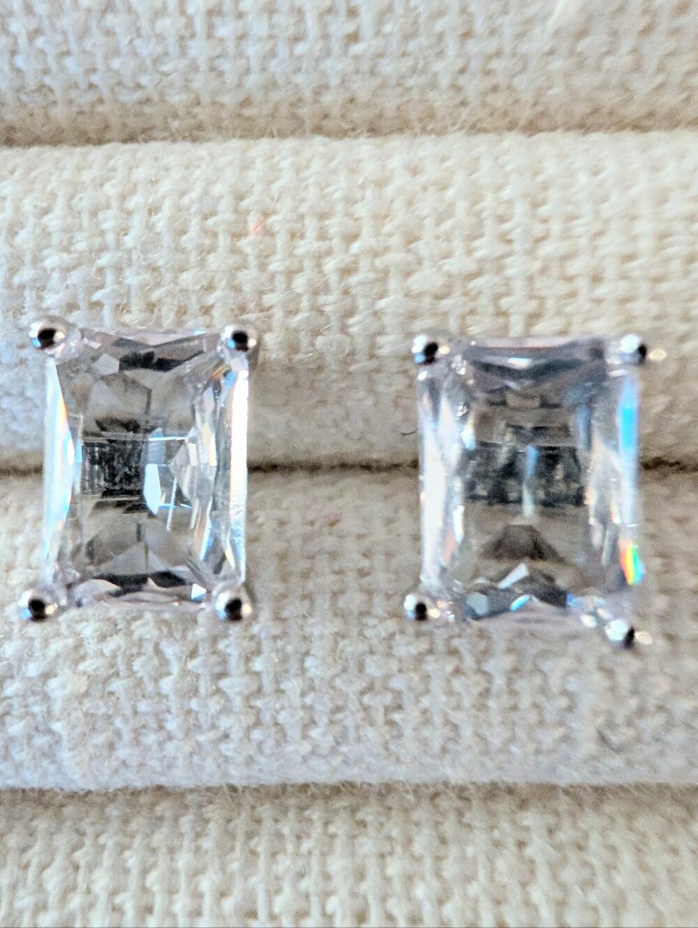 💎 Discount 💎 4 Carat Stud Earrings Moissanite - Diamond Stud Style - Picture 11 of 11